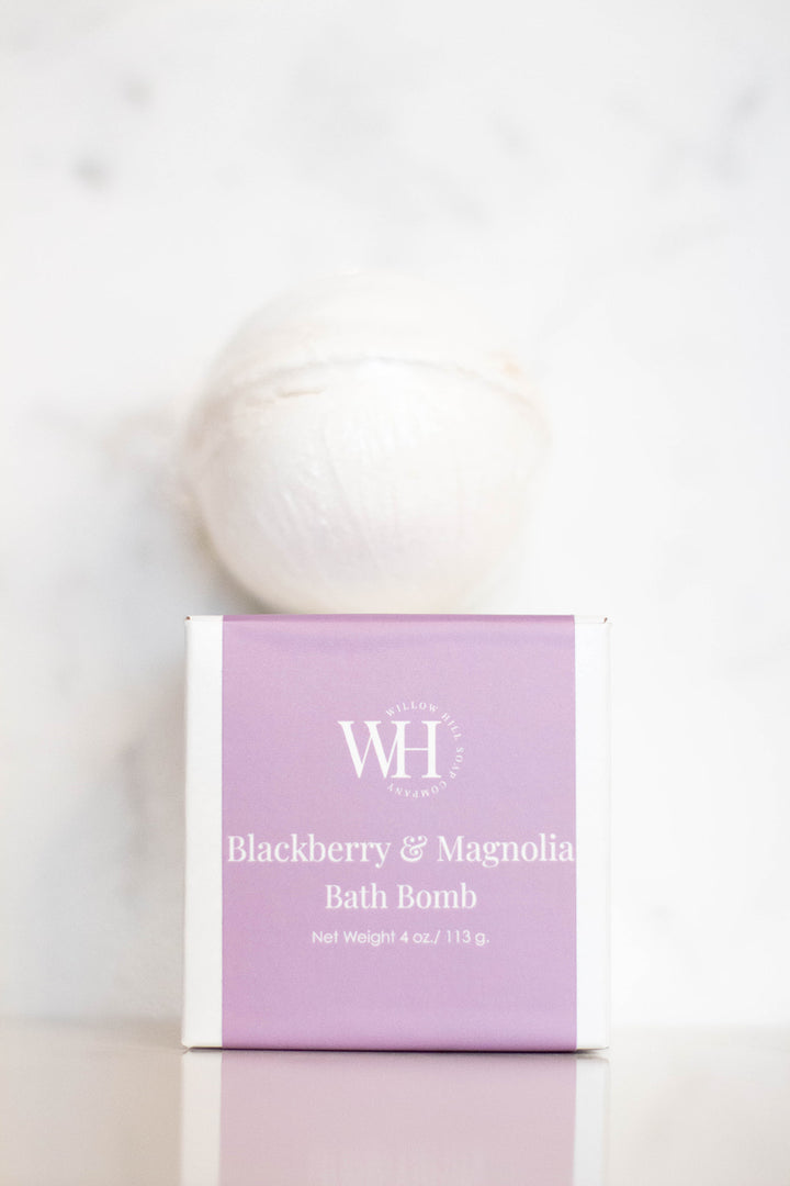 Blackberry &amp; Magnolia Bath Bomb